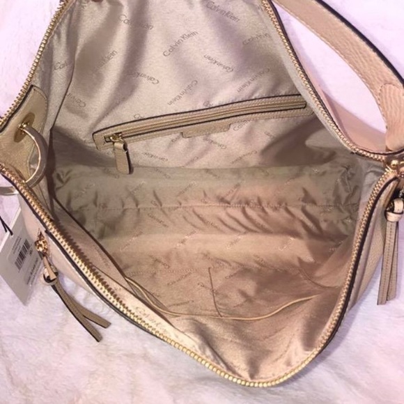 Nude Calvin Klein Purse - Picture 3 of 7